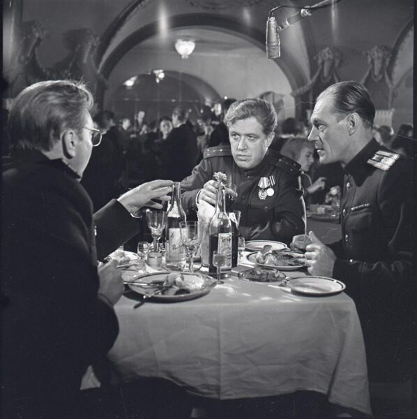 M&auml;luta molutajast Kafka ja Camus&rsquo;ni