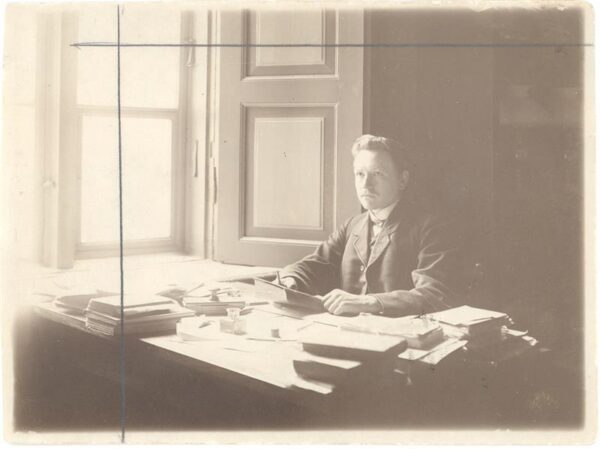 &bdquo;Kui armas on see laul end kaugusesse laulda&nbsp;&hellip;&ldquo;