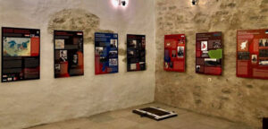 Näitus „Kellele iseseisvus, kellele autonoomia. 100 aastat soome-ugri rahvaste iseolemist“ Narva linnuses