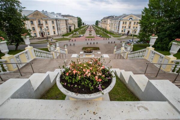 Kas Sillam&auml;e v&otilde;iks olla n&otilde;ukap&auml;randi m&otilde;istmise v&otilde;ti?