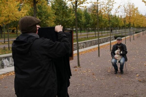 Vilde muuseumi Kastellaanimaja galeriis on veel 21. novembrini avatud kunstnik Toomas Kalve näitus „Kalvetaarium“