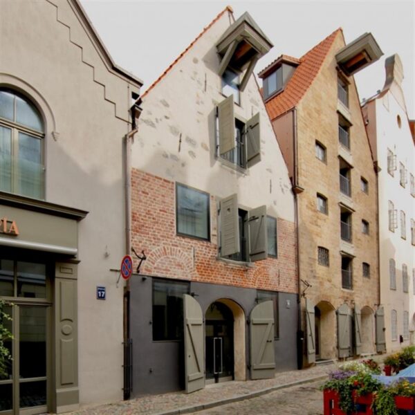 H&otilde;bedat ja kulda Riiga ja Jūrmalasse