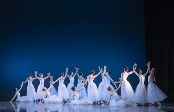 &bdquo;T&scaron;aikovski meistriteosed&ldquo; &ndash; nostalgiline ja v&auml;rske