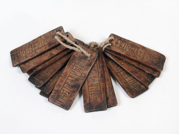 ERMis on avatud kalendrinäitus “Aeg puidul ja paberil”