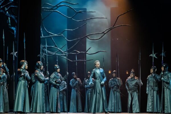 Kas erakordne aeg n&otilde;uab erakordset &bdquo;Trubaduuri&ldquo;?