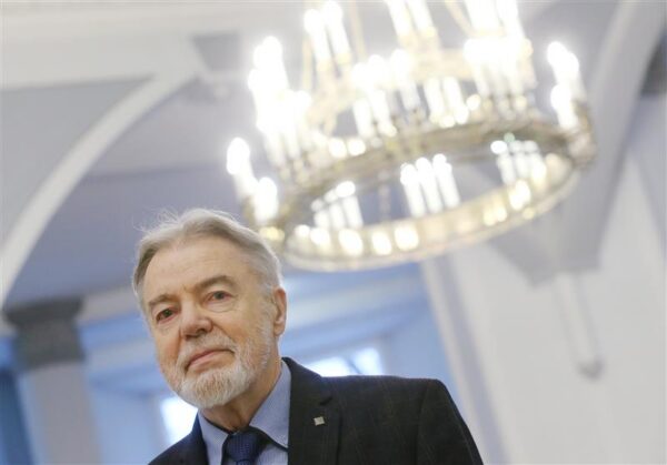 J&uuml;ri Talveti ajastu Eesti kirjandusteaduses