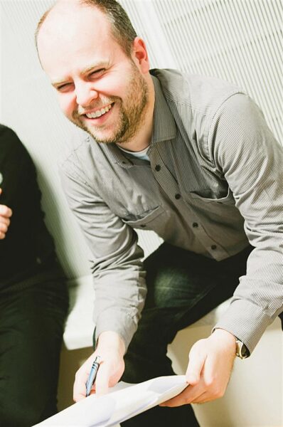 Ere kujund, elitaarsus ja totalitarism