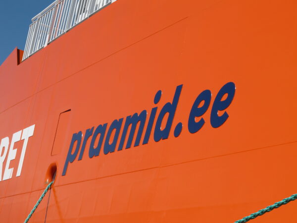 Kinnikeevitatud k&otilde;nekeel