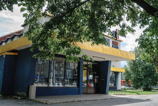 Hoone, mis m&auml;letab aega, mil k&otilde;igil ei olnud nii kiire