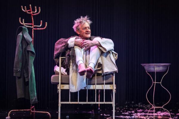 Sulemees Gogol eksleb Ninatarkade prospektil