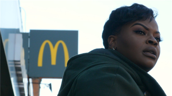 P&uuml;ha peegelpilt