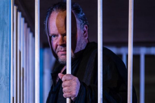 J&uuml;rka on Wanapagan ja Ants on kaval