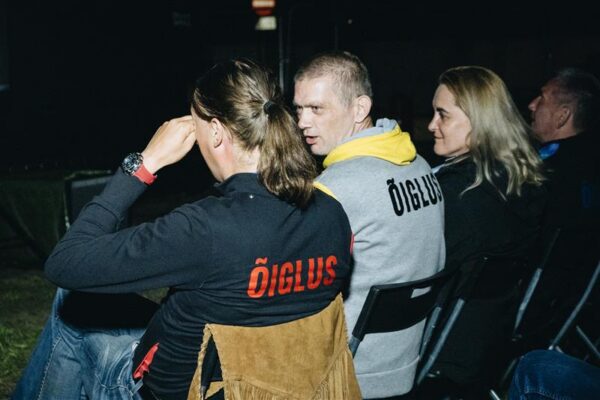 Teateid tegelikkusest ehk Eesti r&auml;mpsfilmide t&otilde;us