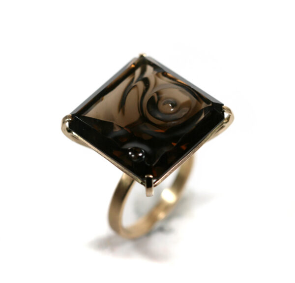 Julia Maria Künnap “Aja küsimus” Hop galeriis