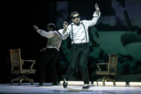 Palju s&otilde;nu, t&uuml;hjad ruumid, tabamatu aeg