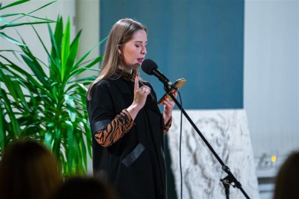 Suitsu nurk XI &ndash; Sveta Grigorjeva &bdquo;kui ma oleks&ldquo;