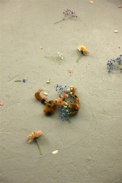 Pastelne, rahutu, hirmutav saladus