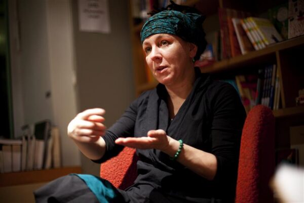 Liikumine suunaga s&uuml;gavikku