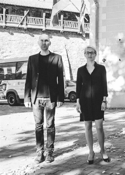 Julge pealehakkamise ja k&otilde;rge lennuga Salto