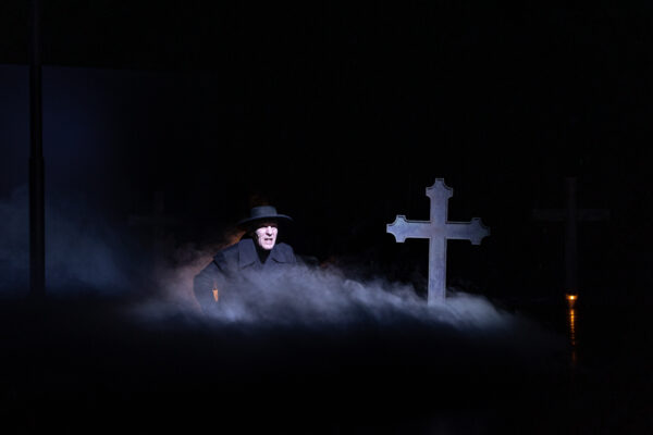 Ellu j&auml;etud inimesed