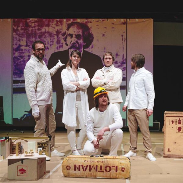 &Uuml;hek&otilde;ne Lotmaniga