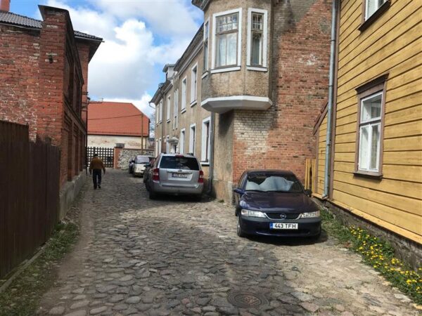 Tuttava linna tuled  – Viljandi olendid ja muud malendid