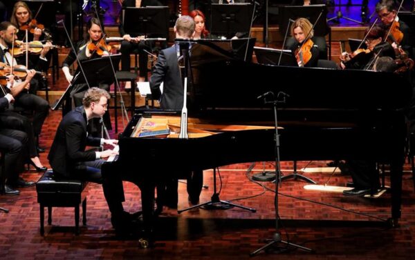 Pärnu Linnaorkester – meie aja muusika esitaja