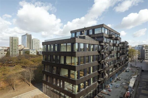 Hea maja on v&auml;&auml;rt poolt kuningriiki