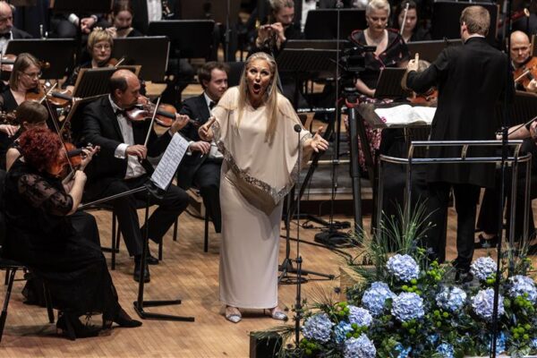 „Ja ennäe! Kohtumõistmist ei tule“