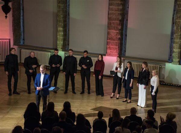 Rõõmusõnumeid maist