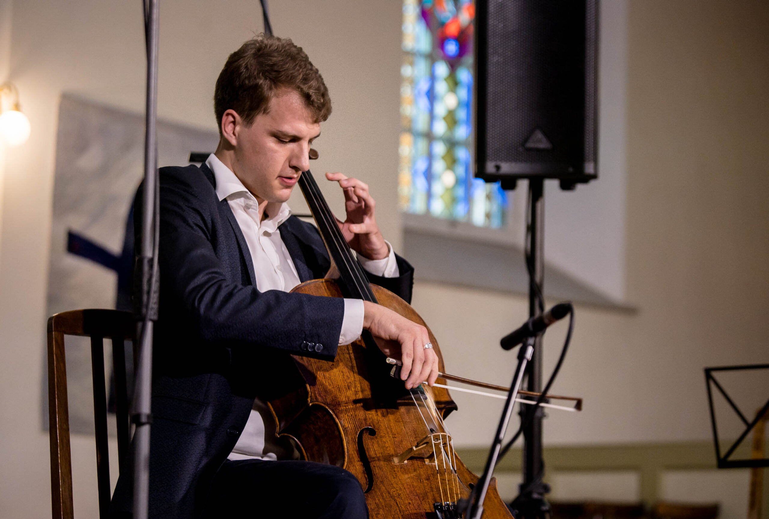 “Noor Muusik 2022” preemia pälvis tšellist Marcel Johannes Kits
