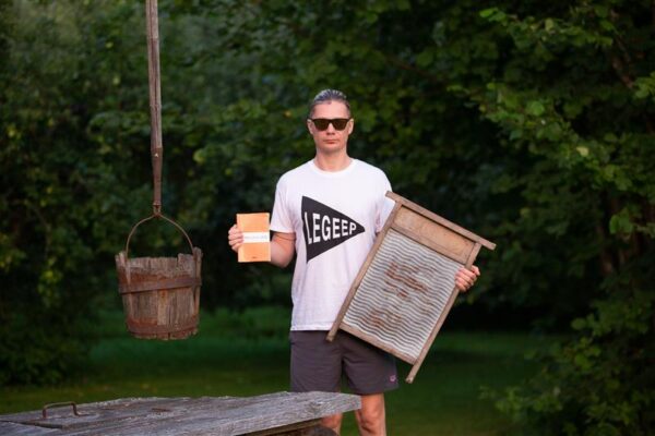 2022. aasta kirjanik on Kiwa