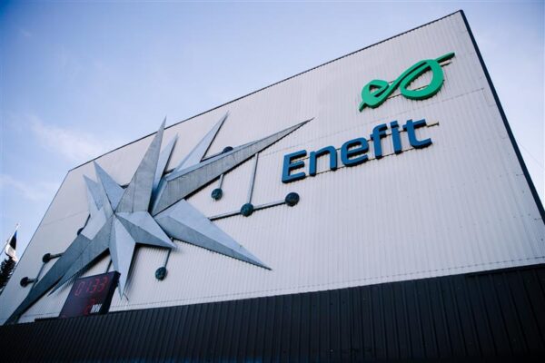 Me peame r&auml;&auml;kima punamonumentidest