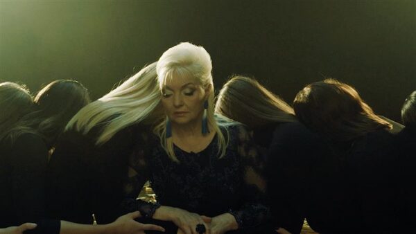 Armastatud staari portree s&uuml;nnip&auml;evaks