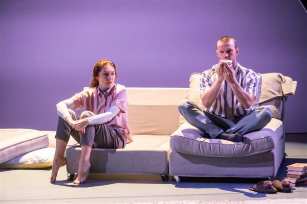 Hetkes peatatud karakterid