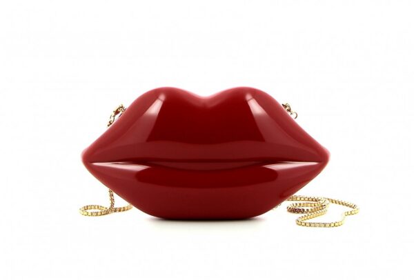 Adamson-Ericu muuseum tutvustab glamuurseid käekotte ja nende ajalugu