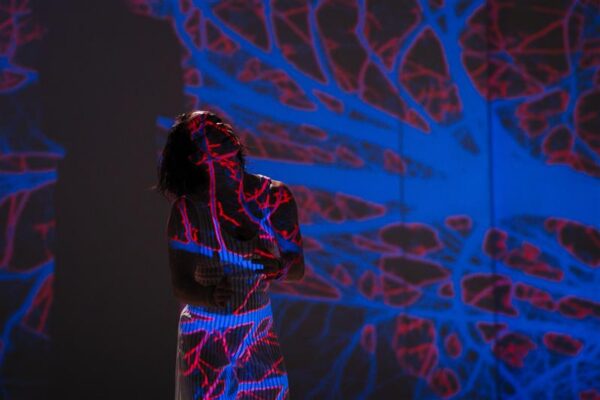 Abstraktsel liikumisv&auml;ljal