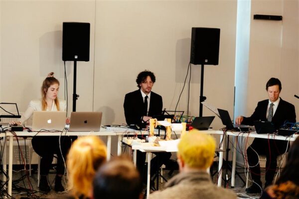 Eesti ansamblite liug Kaunases läbi värskete muusikailmade