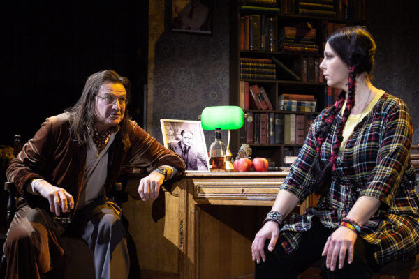 Kuumalaine p&otilde;rgu eeskojas