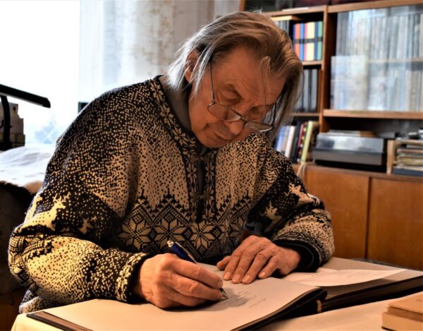 Juhan Liivi luuleauhind Hando Runnelile