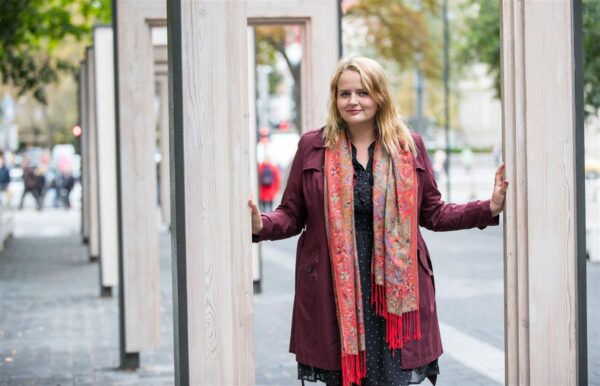 Emadus kui revolutsiooniline praktika