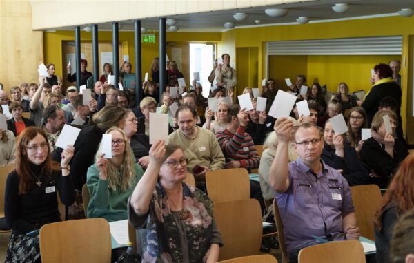 V&otilde;ru keelest v&otilde;rokeste kongressi taustal
