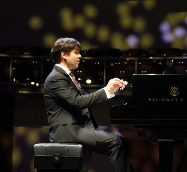 Uitasin suvekarva klahvistikul