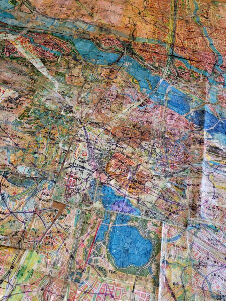 Michael Golzi näitus “Athosland” Kondase keskuses