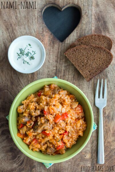 Ideaalitust keelekorraldusest iga&uuml;he keelehooldeni