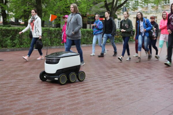 Viisteist aastat XXI sajandi algusest ehk  Autoritaarse sajandi koidik