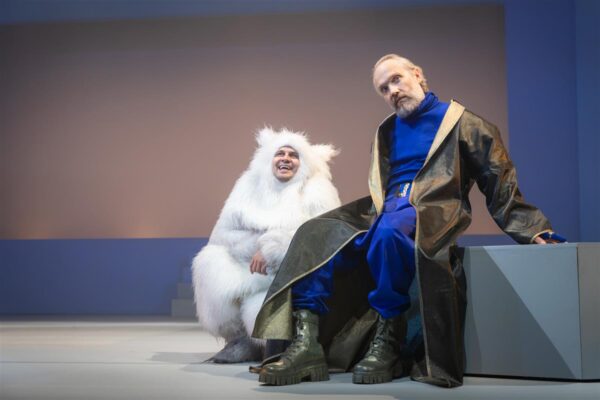 Kuhu kadus kuningas ja kust tuli kass