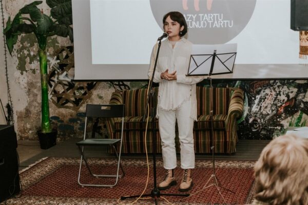 Luulesalv – Sofia Lenartovõtši luuletused