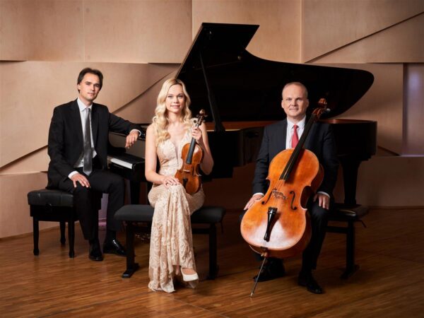 Klaveritrio keerukas kaunidus