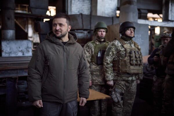 Kas soovida Ukrainale head uut aastat  või vaadata vaikides kõrvale?